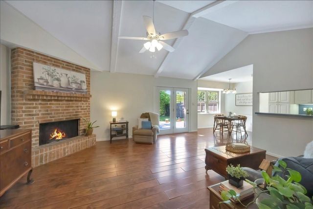 1403 Newport Boulevard, League City, TX 77573