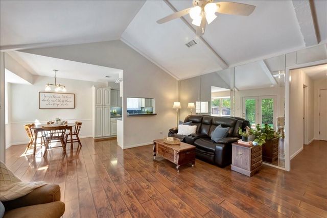 1403 Newport Boulevard, League City, TX 77573