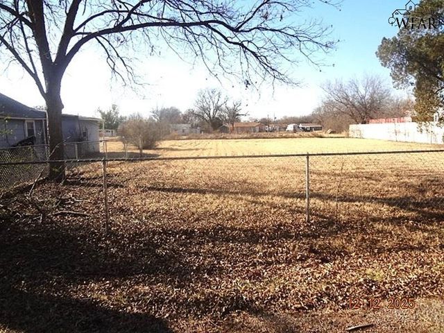 1030 LANDON LANE, Wichita Falls, TX 76306