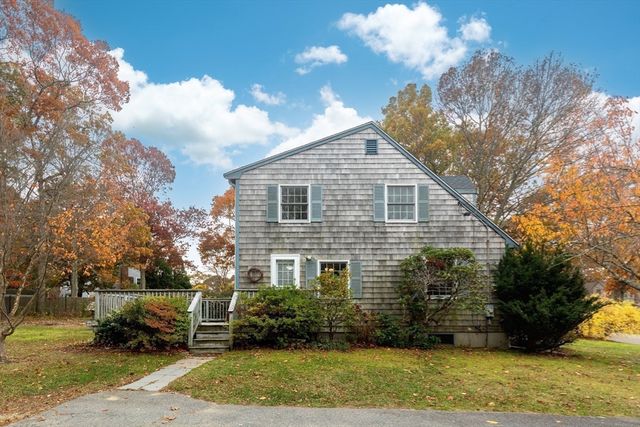 12 Rome Ave, Kingston, MA 02364