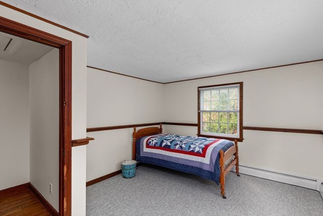 12 Rome Ave, Kingston, MA 02364