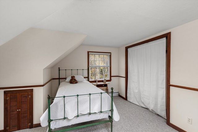 12 Rome Ave, Kingston, MA 02364