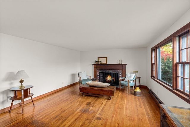 12 Rome Ave, Kingston, MA 02364