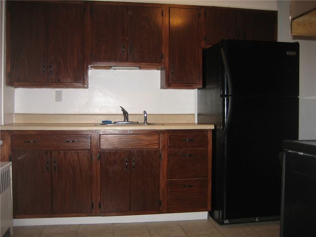 960 S Braddock Ave 2, Swissvale, PA 15221