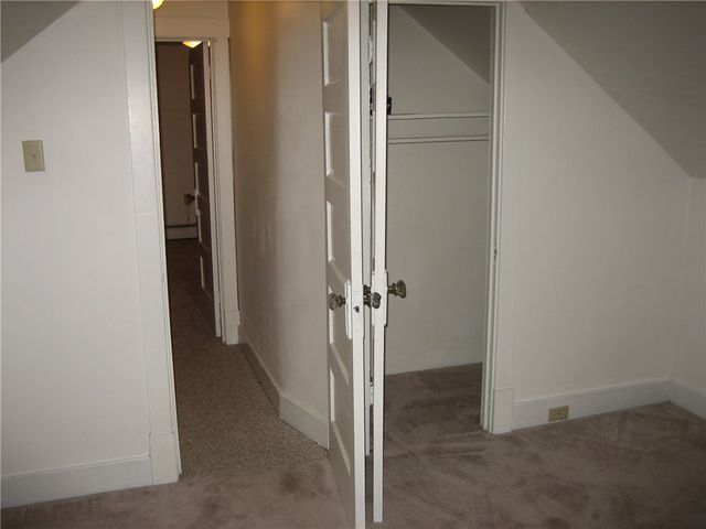 960 S Braddock Ave 2, Swissvale, PA 15221