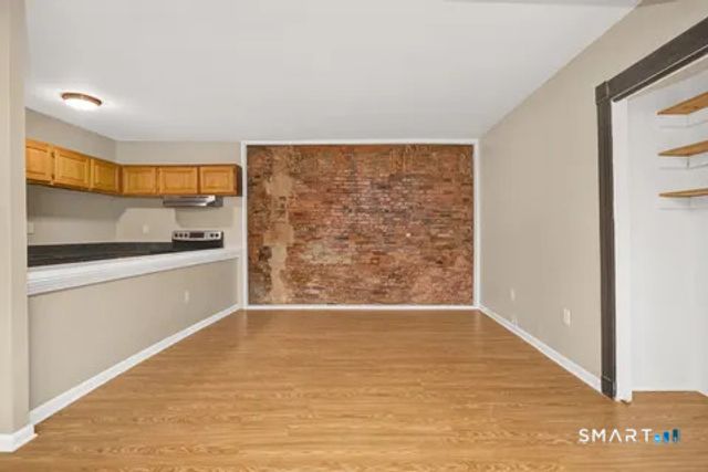 58 Buckingham Street A, Hartford, CT 06105