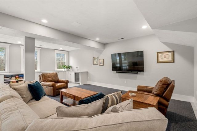 15 Gershon Way 15, Winchester, MA 01890