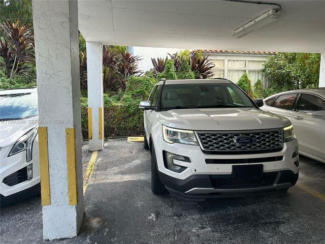 910 Michigan Ave 401, Miami Beach, FL 33139