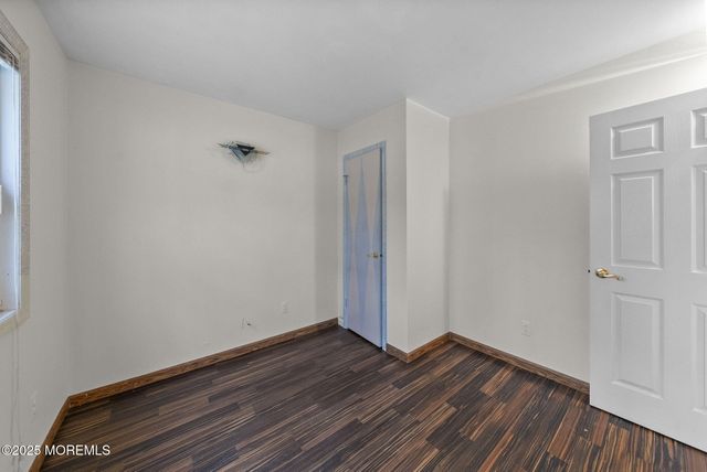 21 Lone Star Lane, Manalapan, NJ 07726