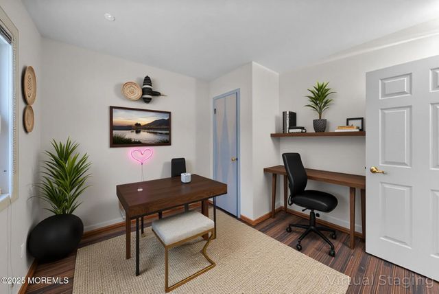 21 Lone Star Lane, Manalapan, NJ 07726