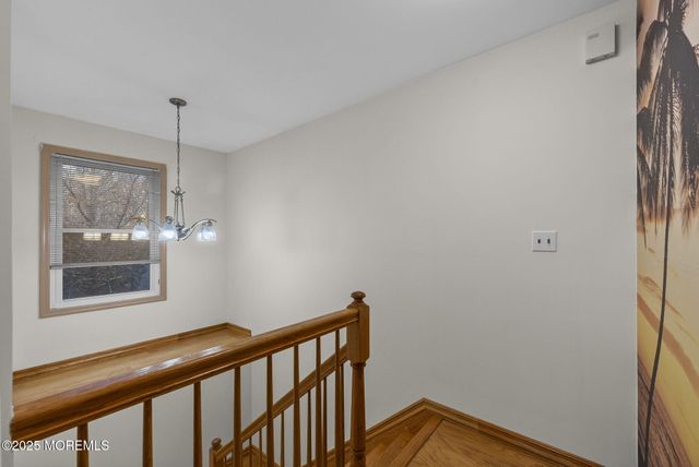 21 Lone Star Lane, Manalapan, NJ 07726