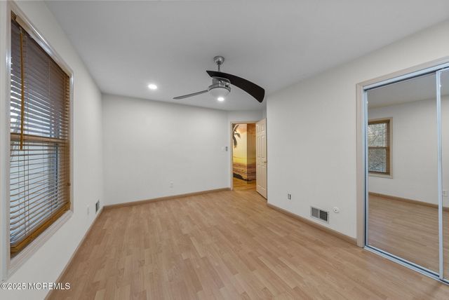 21 Lone Star Lane, Manalapan, NJ 07726