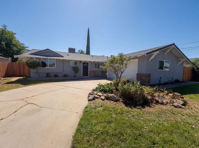 1128 Hobart Dr, Marysville, CA 95901