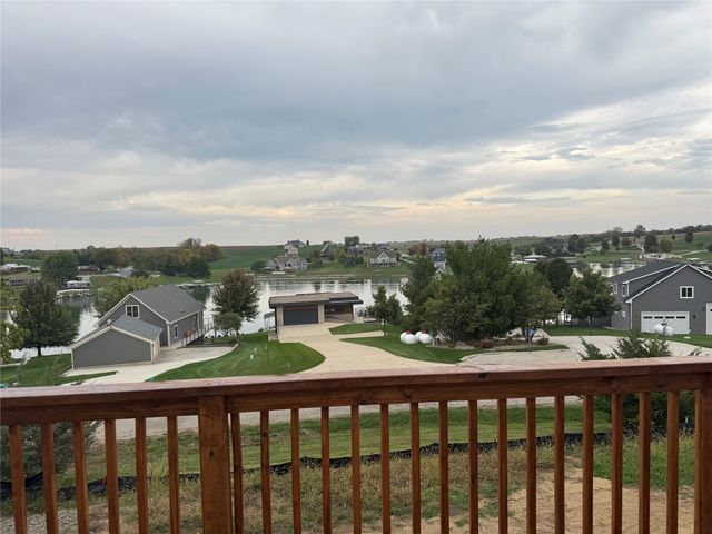 2056A Big Bend Road, Ellston, IA 50074