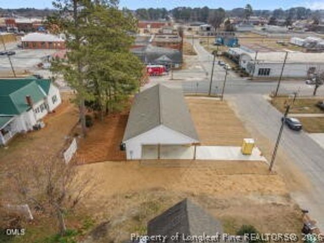 206 S Wall Street, Benson, NC 27504