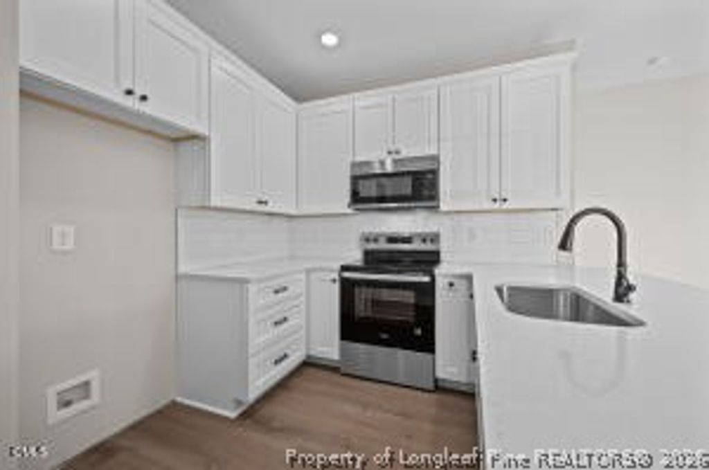 206 S Wall Street, Benson, NC 27504 — photo 6