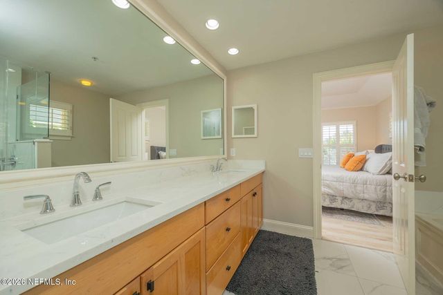 117 SEA GROVE Lane, Jacksonville Beach, FL 32250