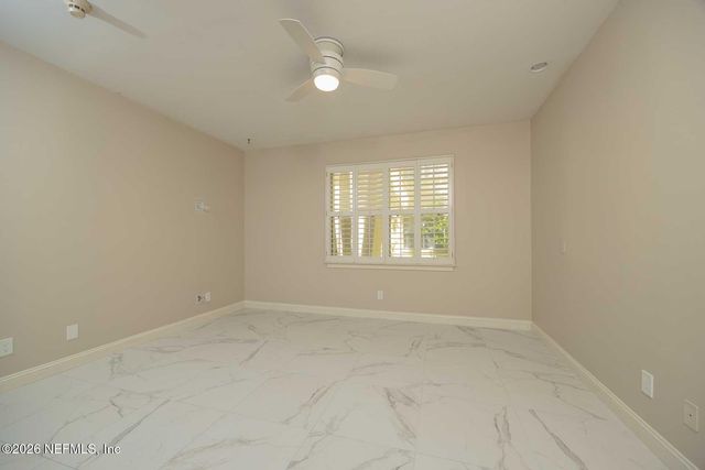 117 SEA GROVE Lane, Jacksonville Beach, FL 32250