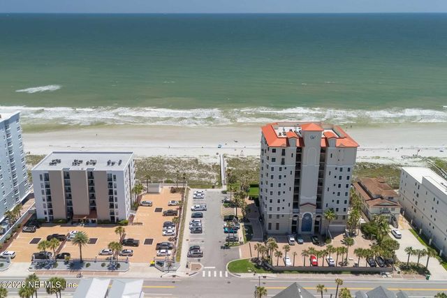 117 SEA GROVE Lane, Jacksonville Beach, FL 32250