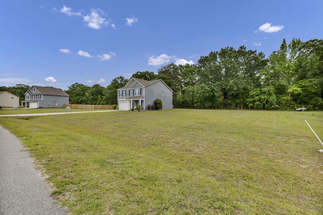 291 Harvester, Hopkins, SC 29061