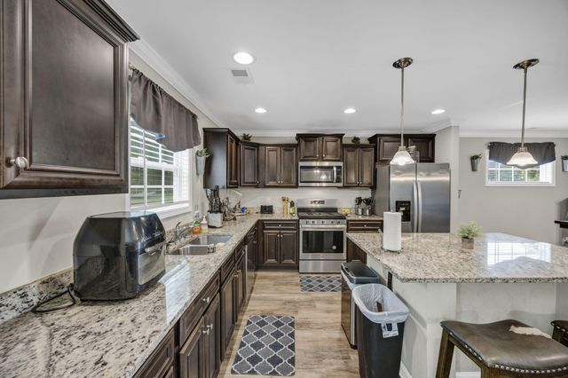 291 Harvester, Hopkins, SC 29061