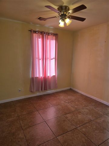 11018 Clark Road, Houston, TX 77076