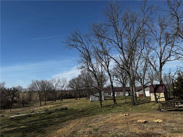 21352 State Highway 46 Highway, Maryville, MO 64468