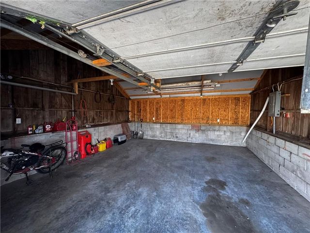 21352 State Highway 46 Highway, Maryville, MO 64468