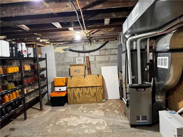 21352 State Highway 46 Highway, Maryville, MO 64468