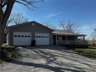 21352 State Highway 46 Highway, Maryville, MO 64468