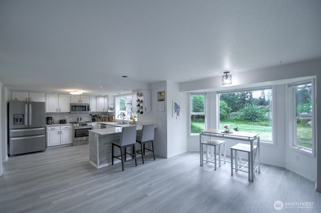 4035 Indian Summer Drive SE, Olympia, WA 98513