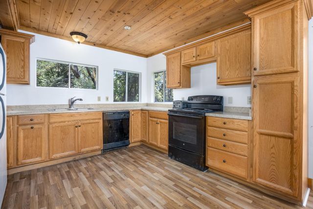 14772 River Ln, River Pines, CA 95675