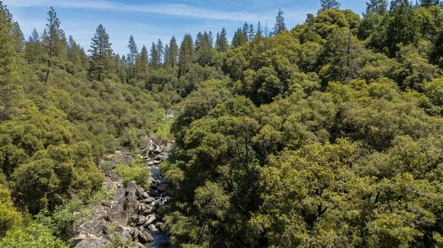 14772 River Ln, River Pines, CA 95675