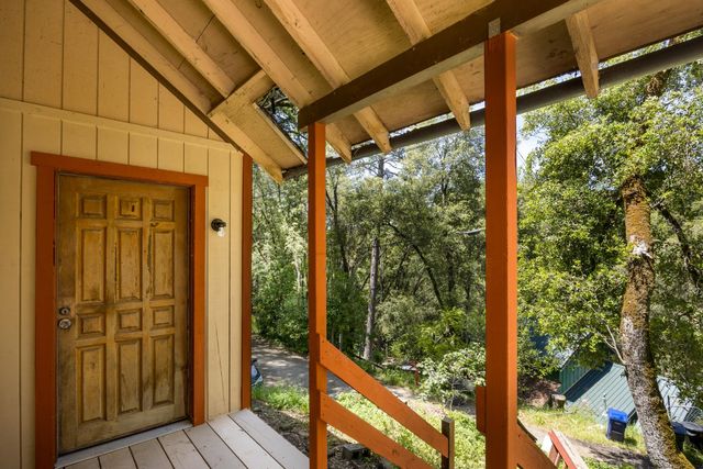 14772 River Ln, River Pines, CA 95675