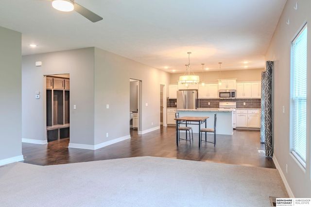 4504 S 198th Street, Omaha, NE 68135