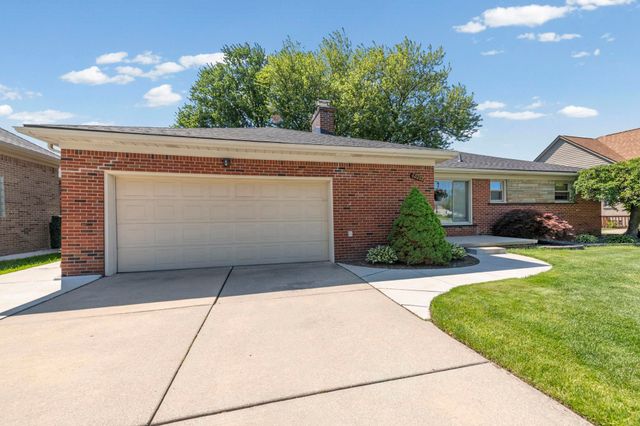 42355 Tessmer Drive, Sterling Heights, MI 48314