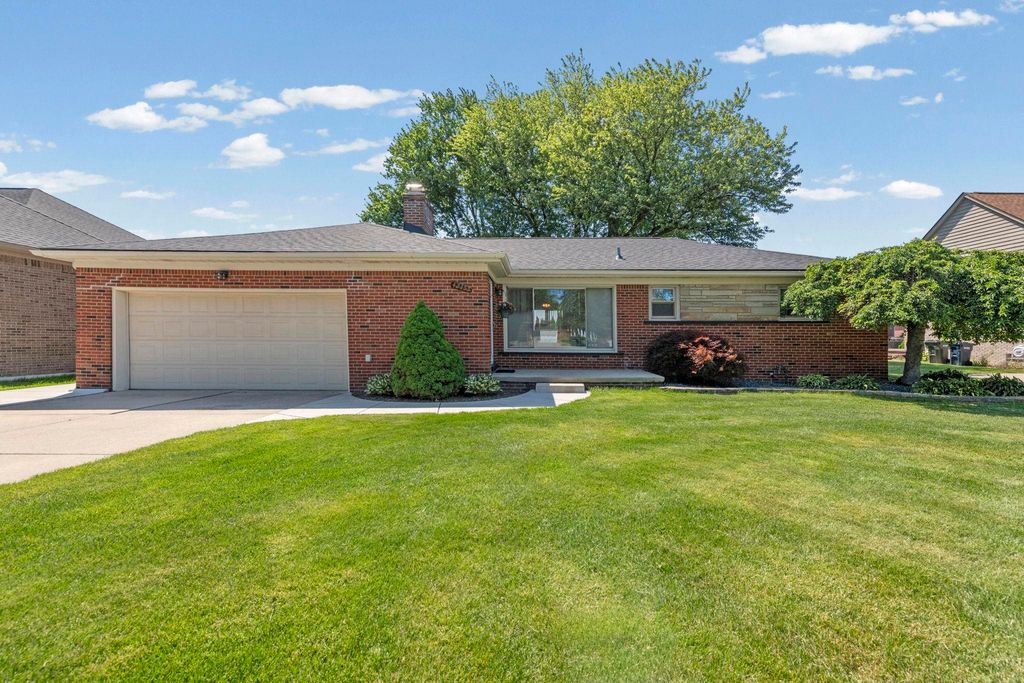 42355 Tessmer Drive, Sterling Heights, MI 48314