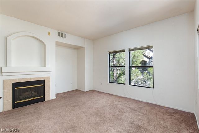 8250 North GRAND CANYON Drive 2144, Las Vegas, NV 89166