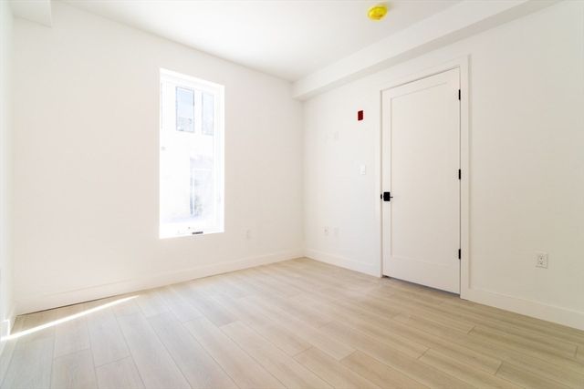 150 Williams 20, Chelsea, MA 02150