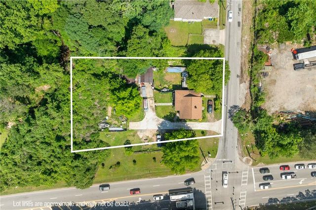 2667 Peyton NW Road, Atlanta, GA 30318