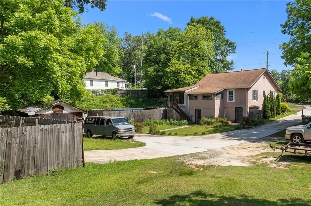 2667 Peyton NW Road, Atlanta, GA 30318