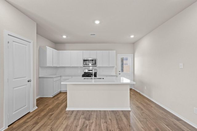 2903 Copper Falls Drive, Rosharon, TX 77583