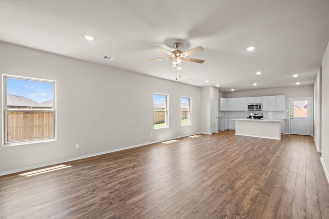 2903 Copper Falls Drive, Rosharon, TX 77583