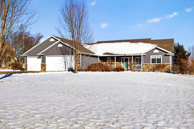 9410 MEMORY LANE, Neenah, WI 54956