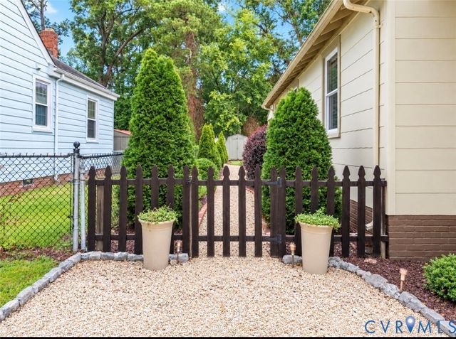 2806 Kenwood Ave, Henrico, VA 23228