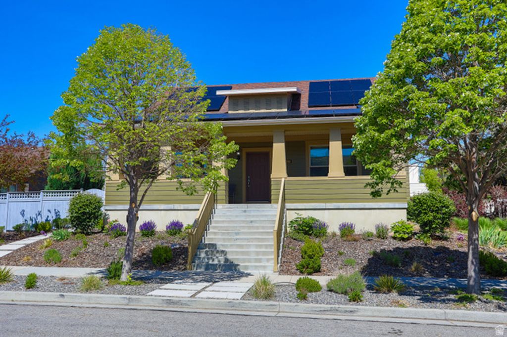 10398 S MARTINGS DR, South Jordan, UT 84009 — exterior