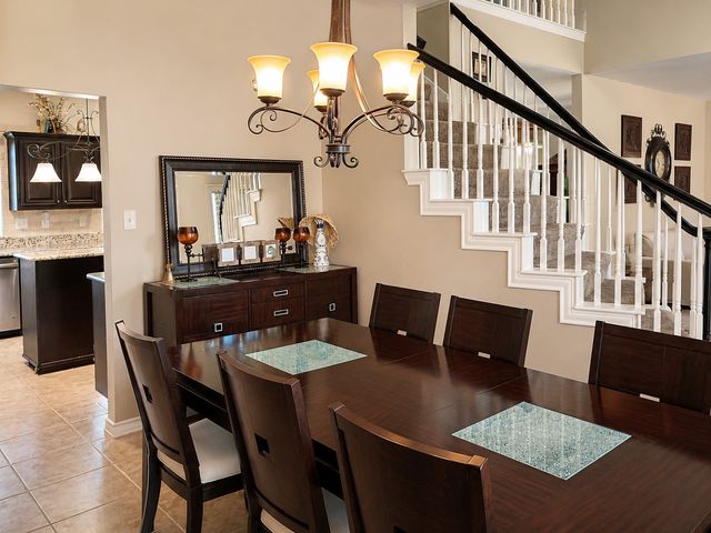 2902 Redstone Drive, Arlington, TX 76001