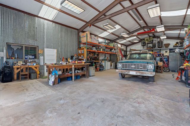 8705 S View RD, Austin, TX 78737