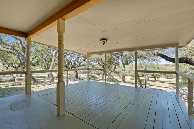 8705 S View RD, Austin, TX 78737