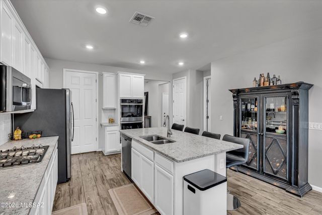 7238 S Pollux Place, Tucson, AZ 85757